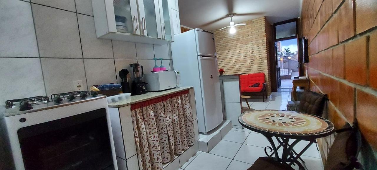 Apto Boramar Martim De Sa, Piscina Wi-Fi Churrasqueira 400 Mts Da Praia Appartement Caraguatatuba Buitenkant foto