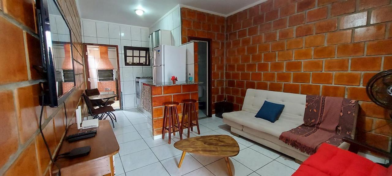 Apto Boramar Martim De Sa, Piscina Wi-Fi Churrasqueira 400 Mts Da Praia Appartement Caraguatatuba Buitenkant foto